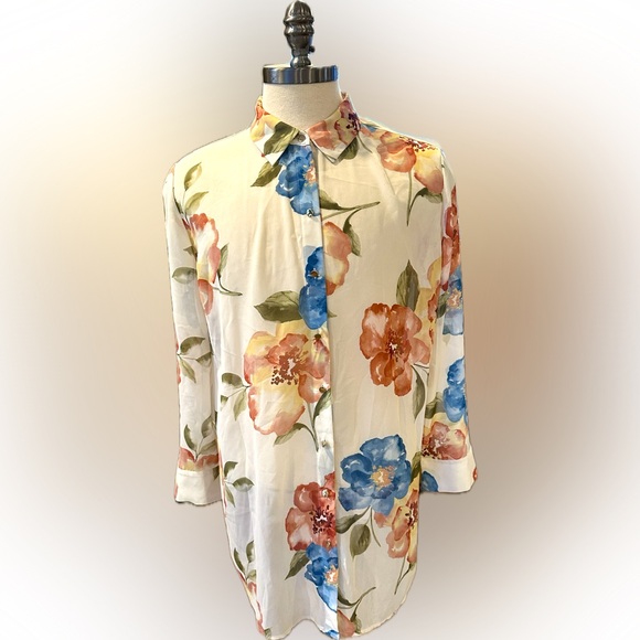Chico's Tops - Chico’s Sz 3=16/18 Floral Women's Top - Cream with Blue and Orange Flowers